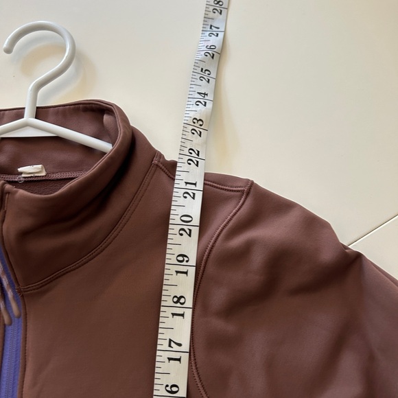 LULULEMON Tech Fleece Hiking 1/4 Zip Pullover Sz 12 Dark Oxide Fall Winter Cozy - Picture 7 of 8